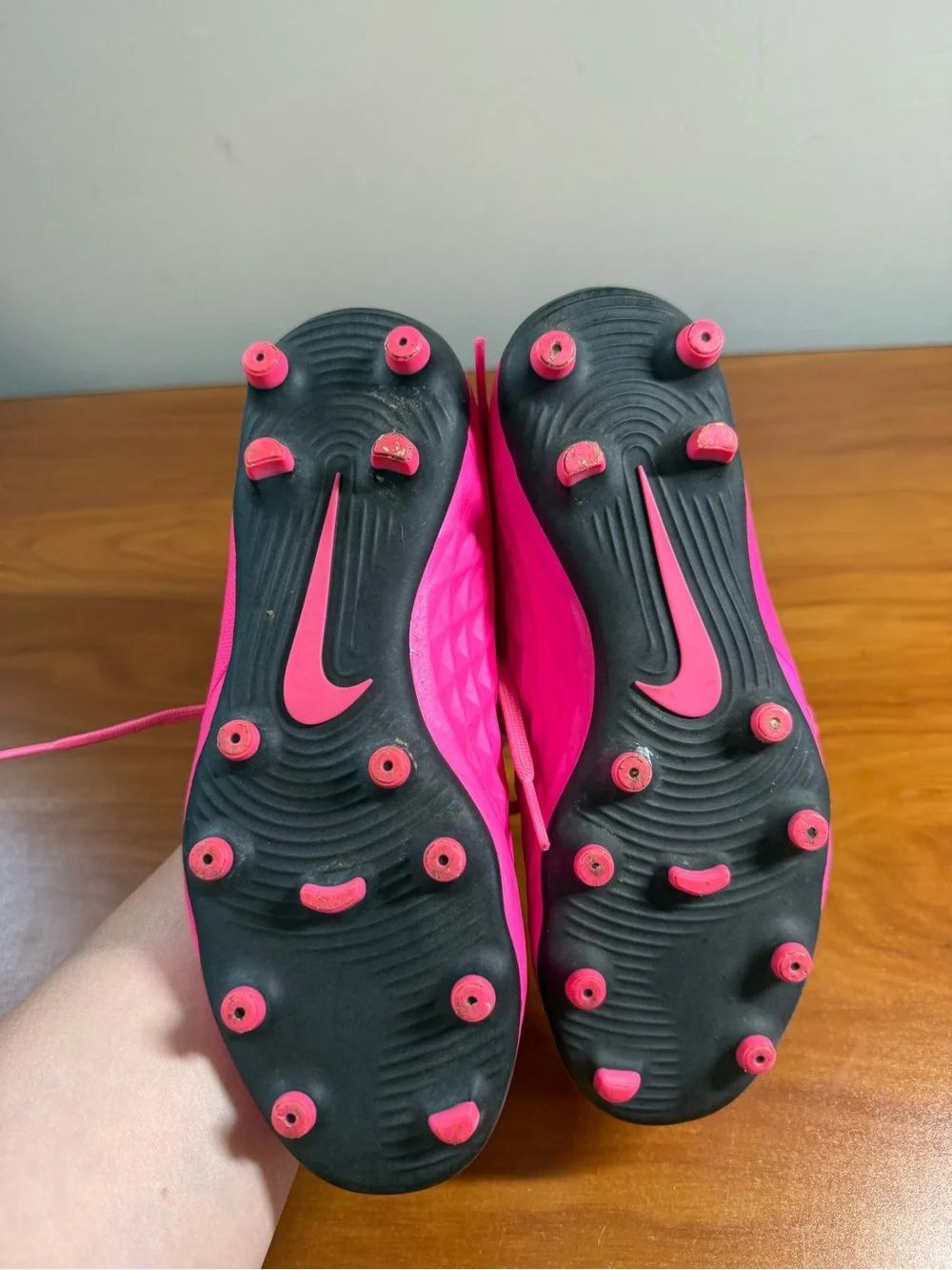 Nike Tiempo Legend 8 Club Multi Ground Soccer Cleats Junior Hot‎ Pink Size 3